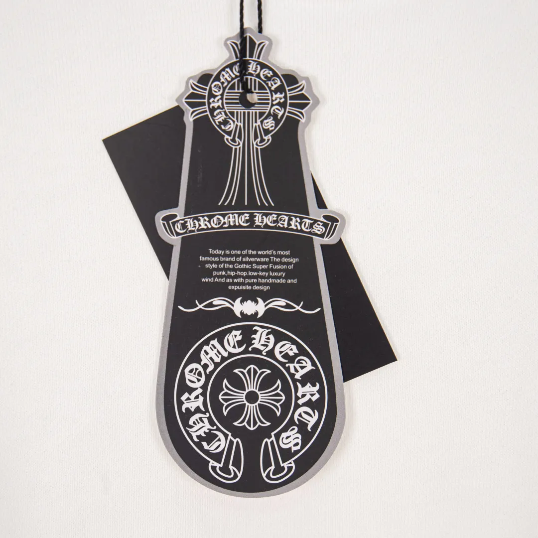 P280 zp version [exclusive supply] Chrome Hearts/Chrome Hearts 2025Fw new autumn and winter 420g pullover round neck long-sleeved sweatshirt CH back hodgepodge horseshoe Sanskrit cross offset letter logo embossing process same style for men and women brand classic pure cotton fabric official synchronization high version high quality fashion personality versatile trend pure original quality original fabric hangtag collar label washed wheat three complete labels Color: black white Size: XS S M L Number: YK10714